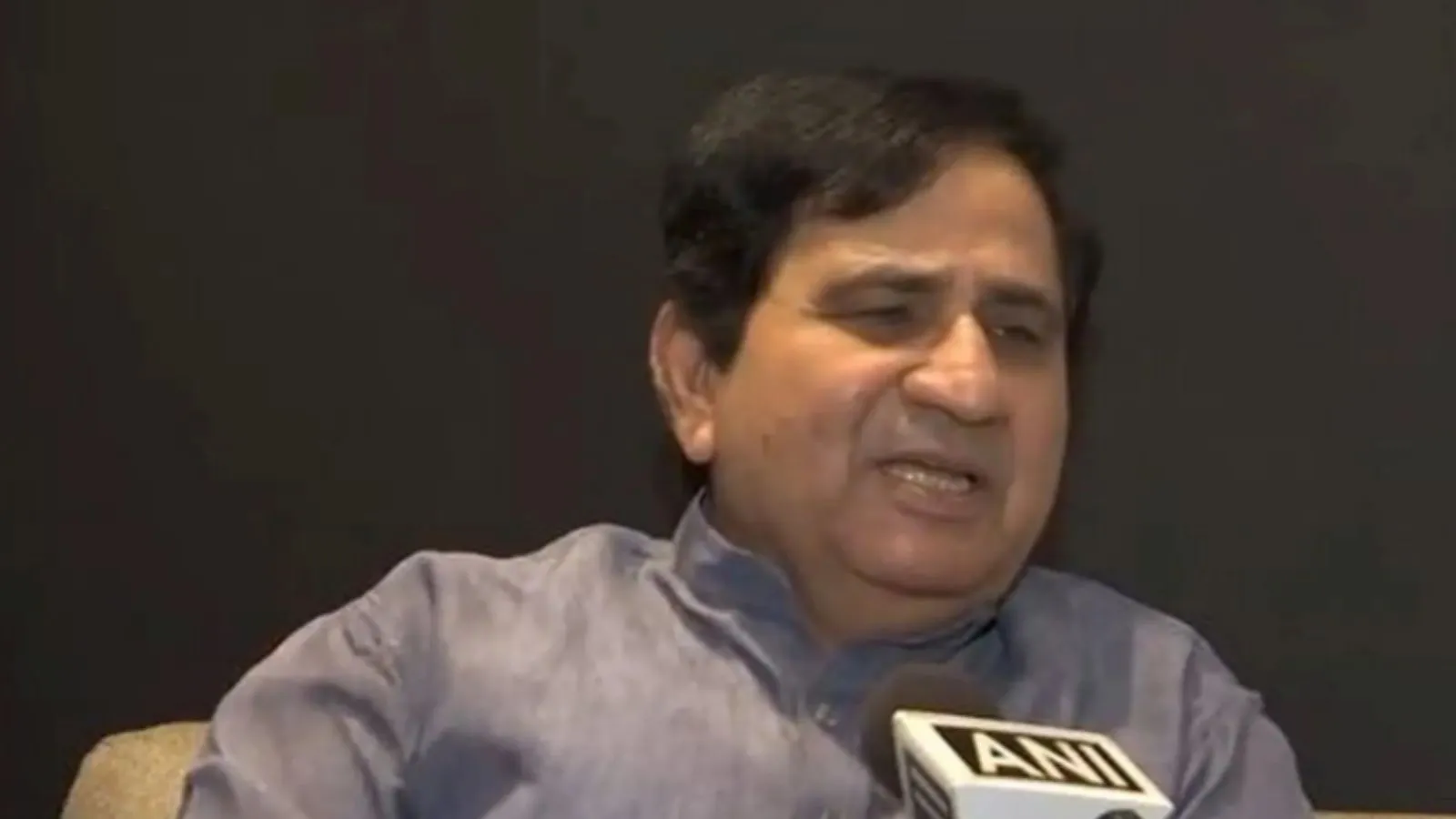 Ex-minister Shakeel Ahmad quits Congress, says will not join any party